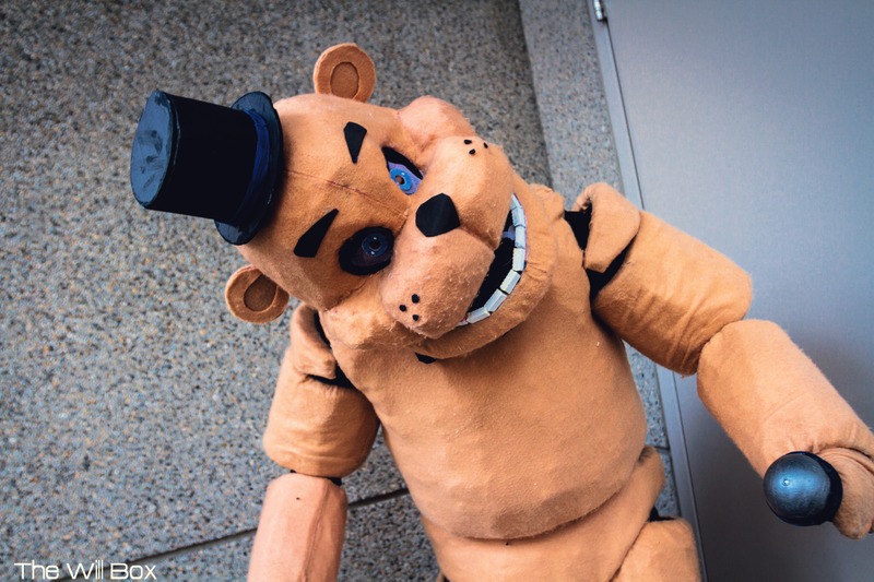 Illustration for article titled Killer Five Nights At Freddy's Cosplay